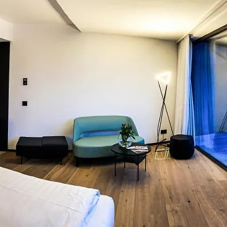 Scalaria Sunset Wing (adults Only) Ried